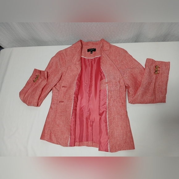 Talbots 100% Linen Double Button lined Ladies Blazer. Size 12 petite - Picture 9 of 10